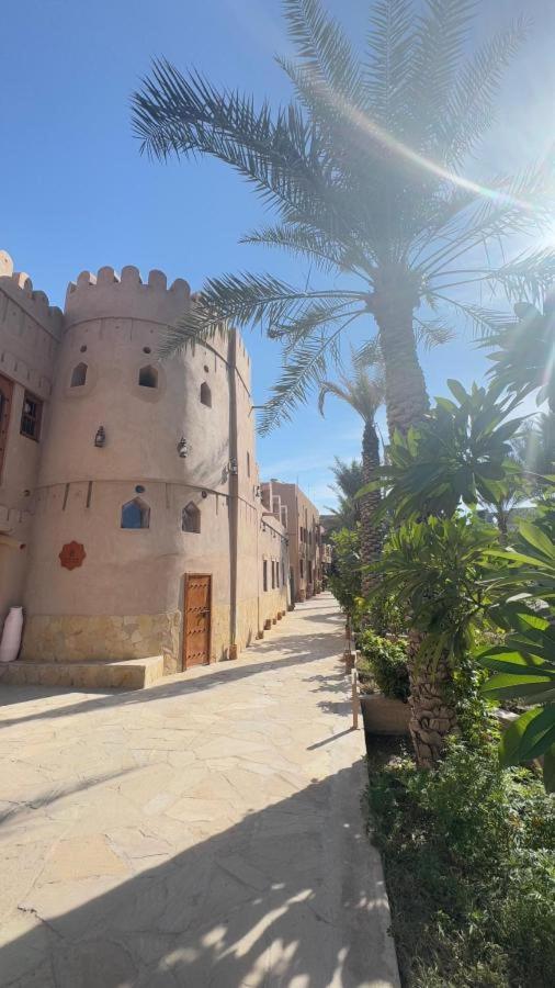 Aldar Inn Nizva Kültér fotó