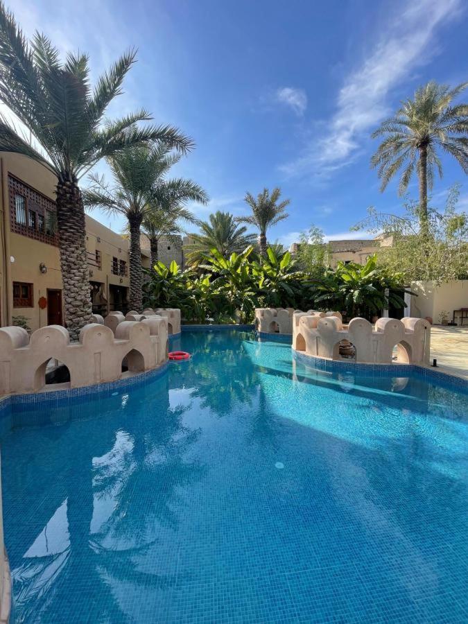 Aldar Inn Nizva Kültér fotó